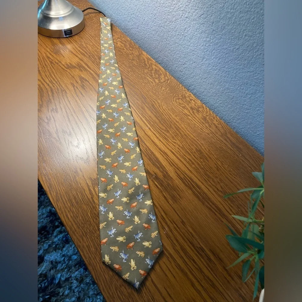Green Tree Frog Silk Tie Vintage